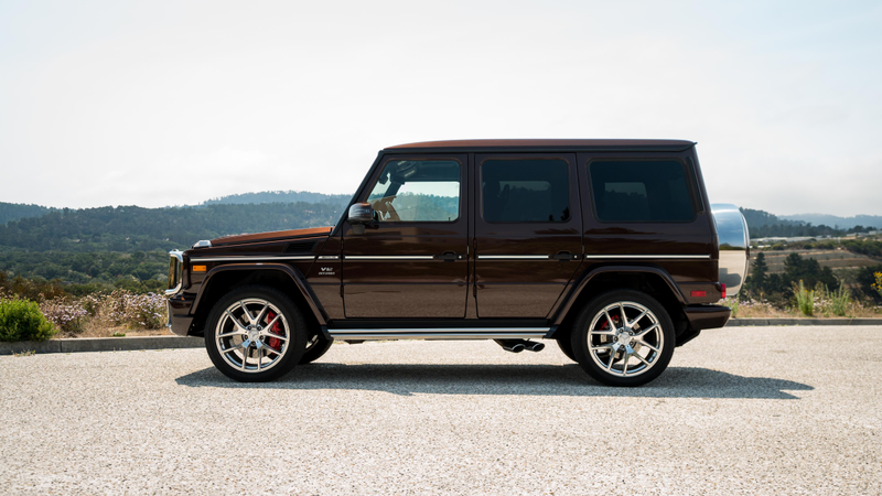 Illustration for article titled The Mercedes-AMG G65 Is A Perfect V12 Middle Finger To The Entire World